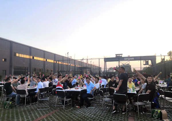 【凝心聚力 共创未来】2021年第一届OB电竞烧烤节